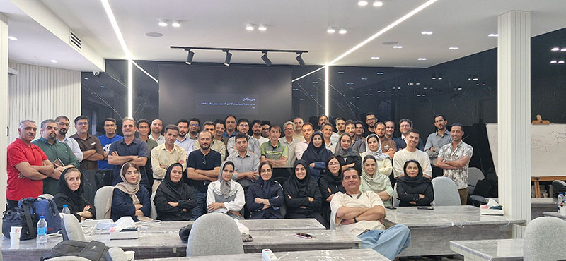 دومین دوره آموزشی حضوری نرمافزار مدیران ۱۰ با حضور گسترده فعالان صنعت دامپروری برگزار شد